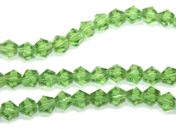 Бусины-биконусы стеклянные зеленые. 4 мм. Нитка (~96 шт.)